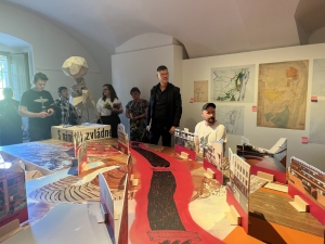 mesto_pro_kazdeho_okamura_franta