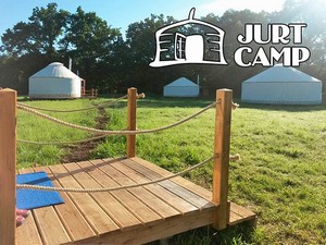 jurt_camp_ilustrfoto