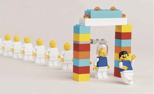 lego_Mala_figurka_ilustrfoto